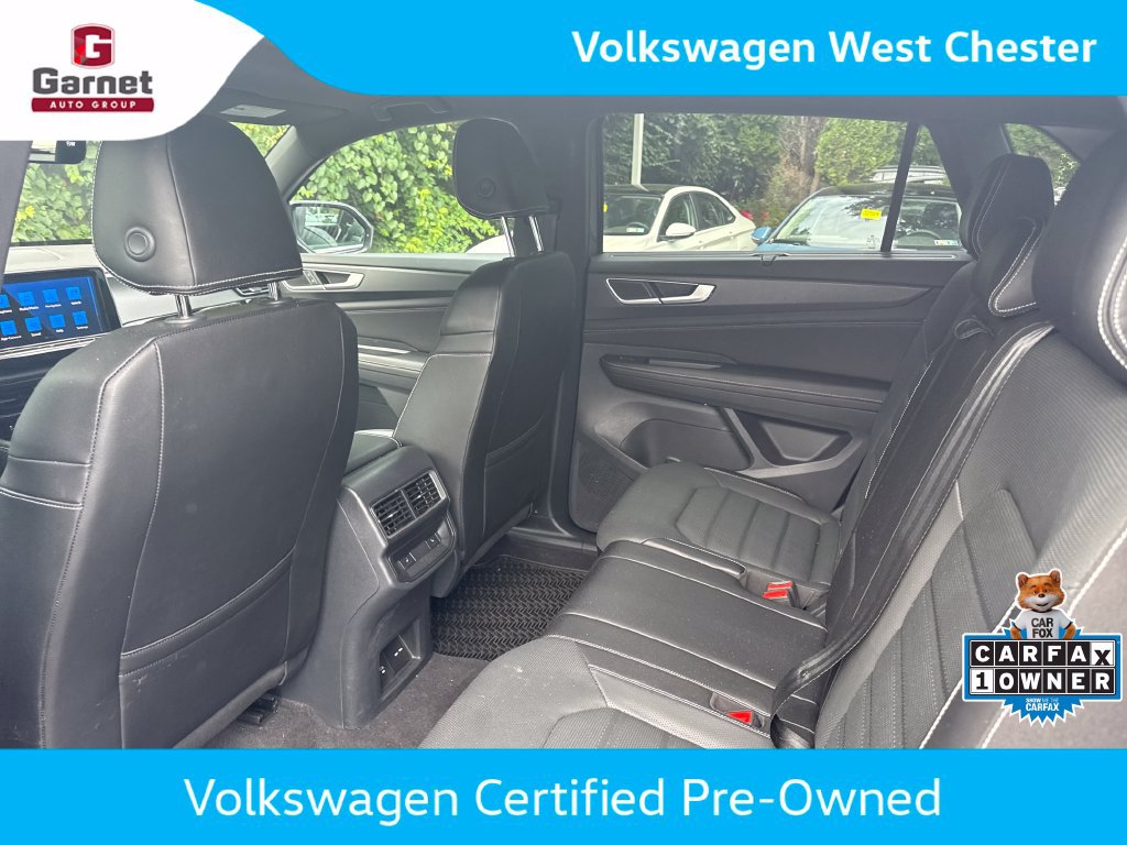 Certified 2024 Volkswagen Atlas Cross Sport SEL R-Line AWD/4WD image 12