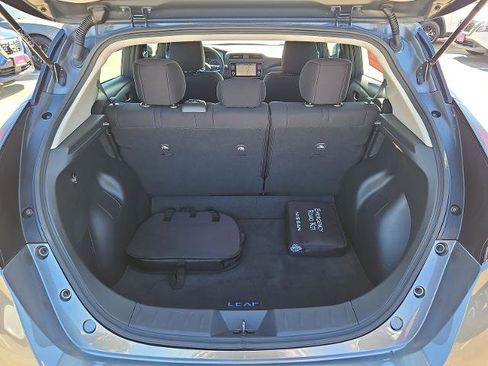 Used 2024 Nissan Leaf SV Plus image 12