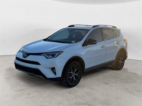 Used 2018 Toyota RAV4 SE w/ Power Extra Value Package image 1