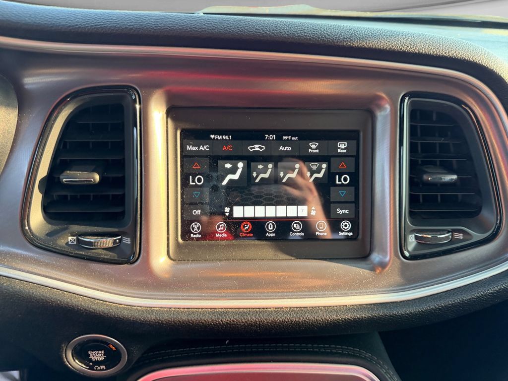 Used 2022 Dodge Challenger R/T RWD image 15