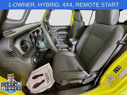 Used 2023 Jeep Wrangler Unlimited AWD/4WD image 19