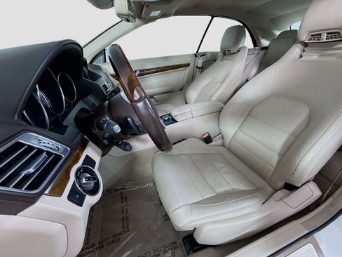 Used 2016 Mercedes-Benz E 400 E 400 image 22