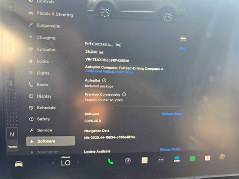 Used 2024 Tesla Model X AWD/4WD image 32