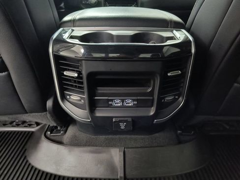 Used 2021 RAM 1500 Laramie w/ Sport Appearance Package AWD/4WD image 26
