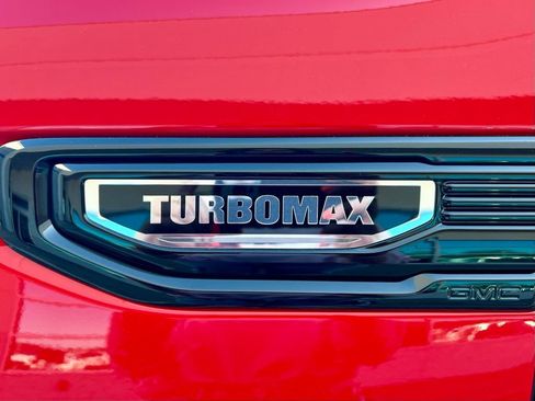 New 2026 GMC Sierra 1500 Elevation image 10