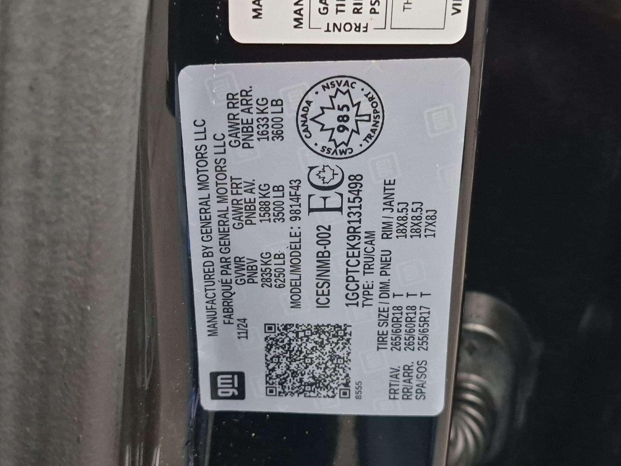 Used 2024 Chevrolet Colorado LT w/ LT Convenience Package III AWD/4WD image 37
