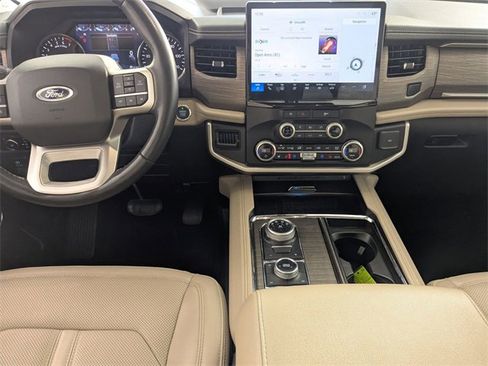 Used 2024 Ford Expedition Max Limited image 27