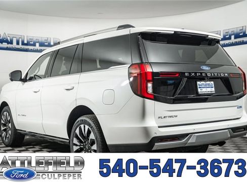 New 2026 Ford Expedition Platinum w/ Driver's Package image 4