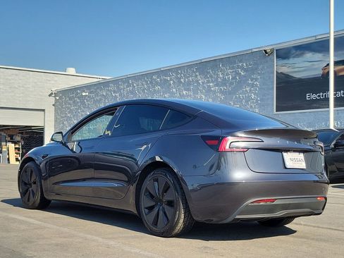 Used 2025 Tesla Model 3 RWD image 2