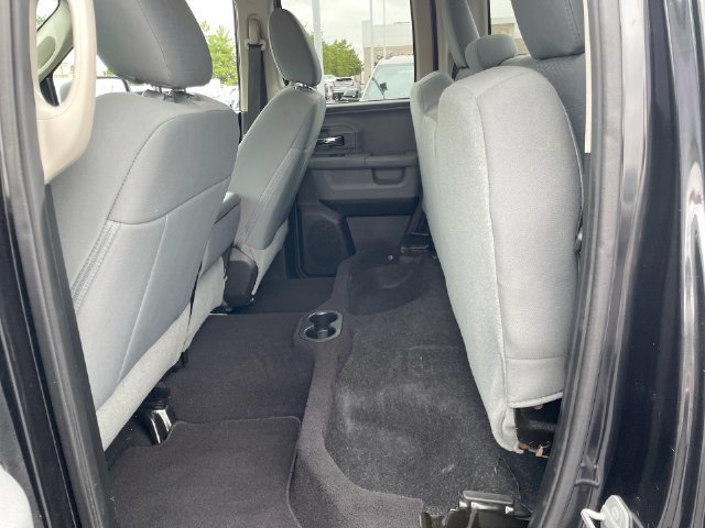 Used 2016 RAM 1500 Classic SLT AWD/4WD image 15