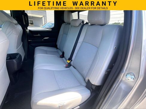 Used 2025 Toyota Tacoma Limited AWD/4WD image 22