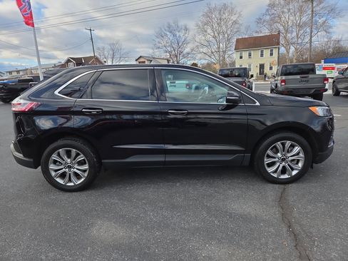 Used 2024 Ford Edge Titanium AWD/4WD image 2