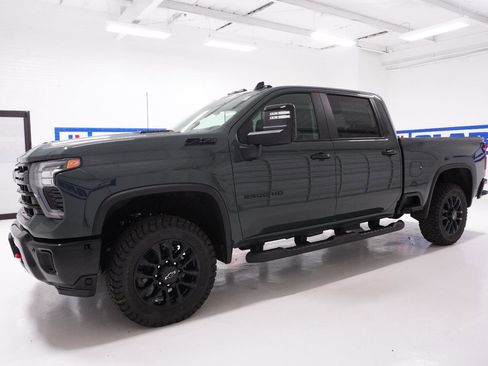 New 2026 Chevrolet Silverado 2500 LT w/ Trail Boss Package image 8