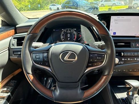 Certified 2024 Lexus ES 350 w/ Technology Package FWD image 17