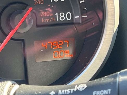 Used 2017 Nissan 370Z w/ Sport Package image 33