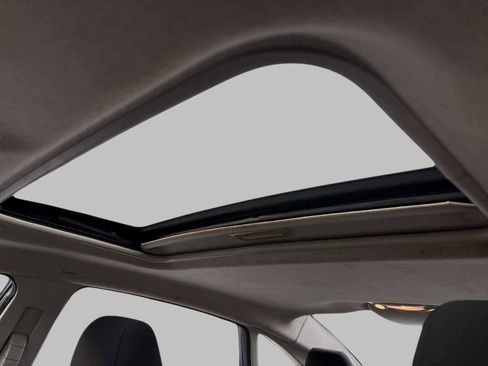 Used 2016 Ford Fiesta SE image 20