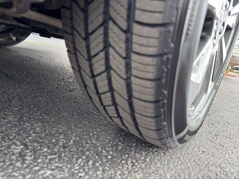 Used 2025 Ford Escape Platinum image 12