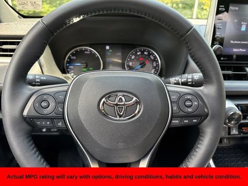 Used 2022 Toyota RAV4 SE w/ Convenience Package AWD/4WD image 12