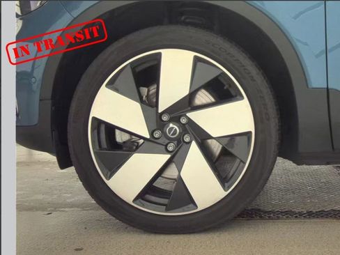 Used 2023 Volvo C40 P8 Recharge Ultimate w/ Protection Package Premier image 14