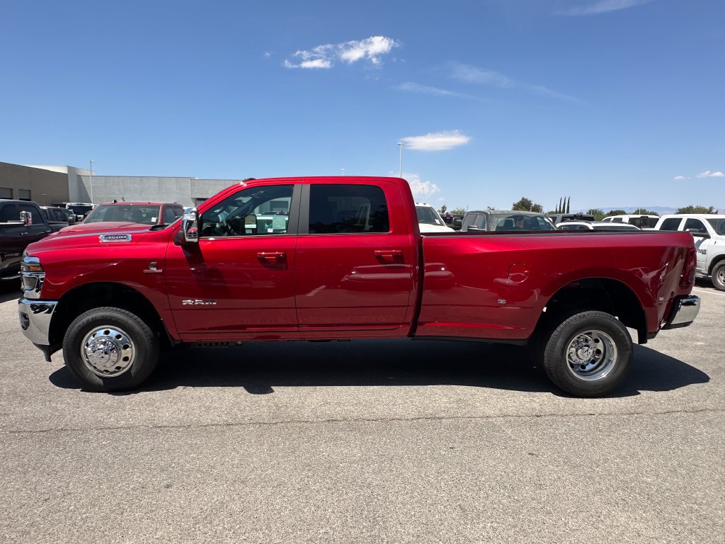 New 2026 RAM 3500 Laramie AWD/4WD image 3