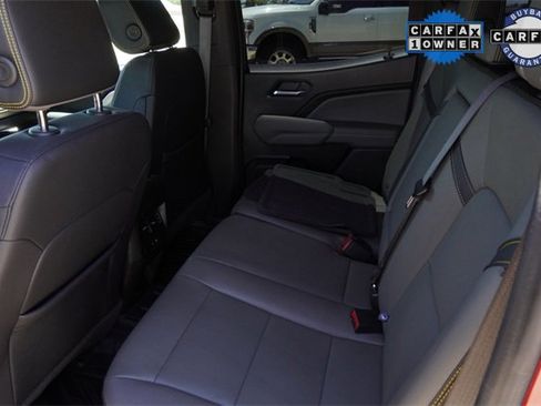 Used 2023 Chevrolet Colorado ZR2 w/ ZR2 Convenience Package III image 11