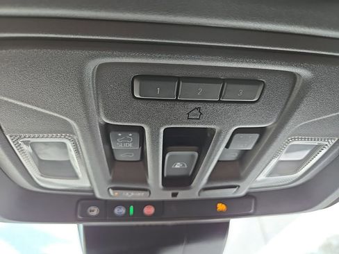 Used 2023 GMC Sierra 1500 AT4 w/ AT4 Preferred Package image 23