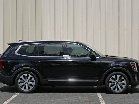 Used 2020 Kia Telluride EX w/ EX Premium Package FWD image 52