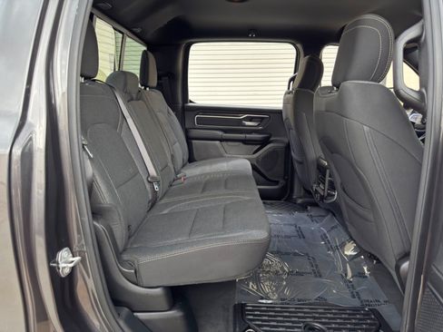 Used 2020 RAM 1500 Big Horn AWD/4WD image 37