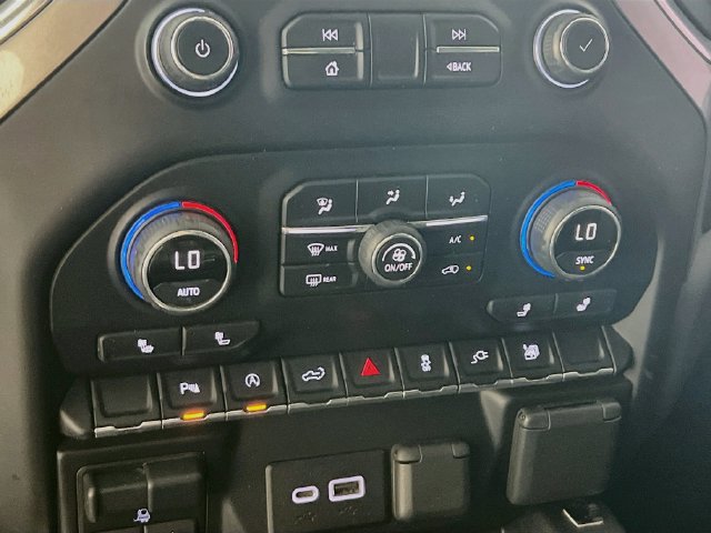 Used 2020 Chevrolet Silverado 1500 RST w/ All-Star Edition RWD image 23