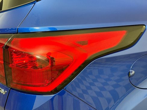 Used 2019 Ford Escape Titanium image 51