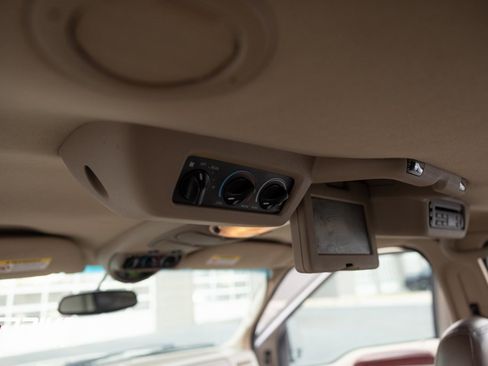 Used 2004 Ford Excursion Eddie Bauer image 24