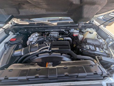 Used 2022 Chevrolet Silverado 2500 LTZ w/ LTZ Plus Package AWD/4WD image 31