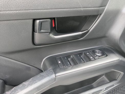 Used 2025 Toyota Tacoma SR5 image 14