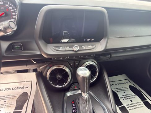 Used 2019 Chevrolet Camaro SS RWD image 12
