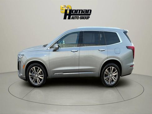 Used 2025 Cadillac XT6 Premium Luxury image 2