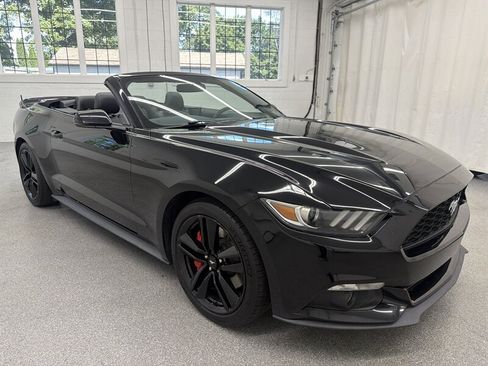 Used 2016 Ford Mustang Premium w/ Ecoboost Performance Package RWD image 18