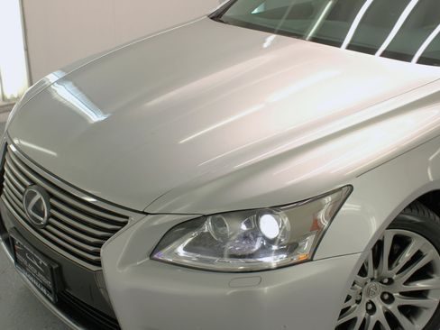 Used 2016 Lexus LS 460 image 17