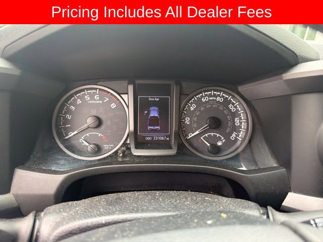 Used 2017 Toyota Tacoma TRD Off-Road w/ Tow Package (A/T) AWD/4WD image 8