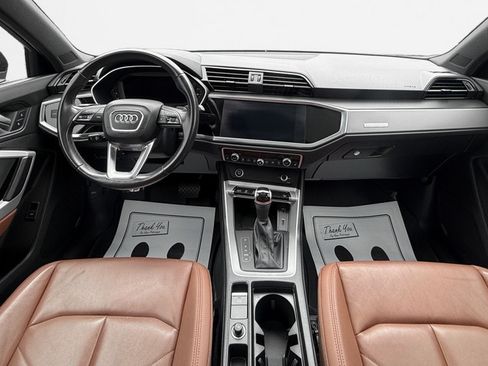 Used 2021 Audi Q3 2.0T Premium Plus w/ Premium Plus Package AWD/4WD image 16