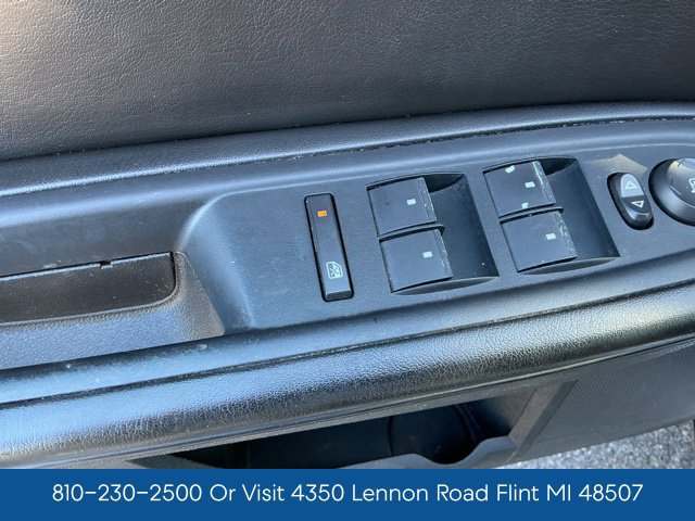 Used 2015 Chevrolet Traverse LT FWD image 16