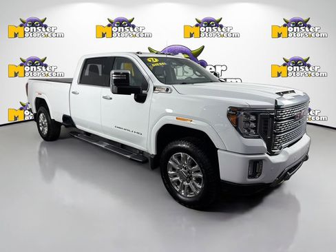 Used 2021 GMC Sierra 3500 Denali w/ Denali Ultimate Package image 3