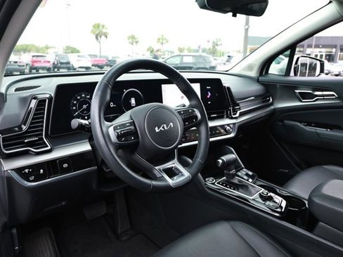 Used 2025 Kia Sportage SX FWD image 29