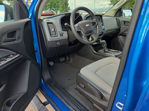 Used 2021 Chevrolet Colorado W/T w/ Custom Special Edition RWD image 10