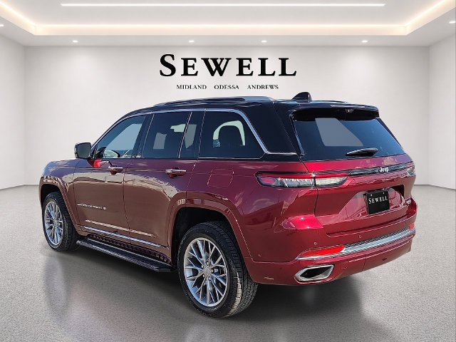 Used 2023 Jeep Grand Cherokee Summit w/ Adv Protech Group IV RWD image 3