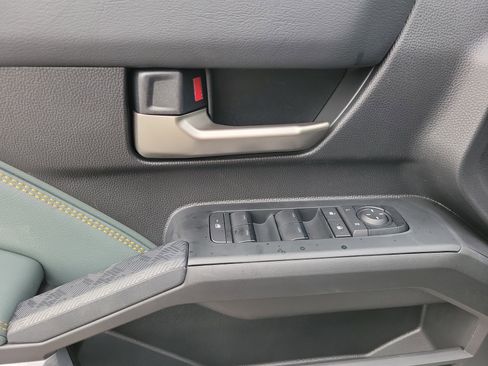 New 2025 Toyota Tacoma Trailhunter Hybrid image 15
