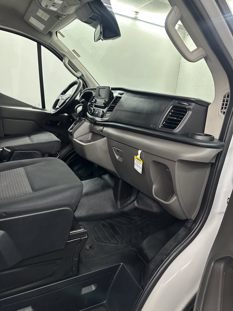 Used 2025 Ford Transit 250 Low Roof w/ Exterior Upgrade Package RWD image 25