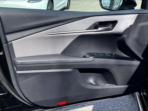 Used 2026 Toyota Camry SE w/ Convenience Package image 20