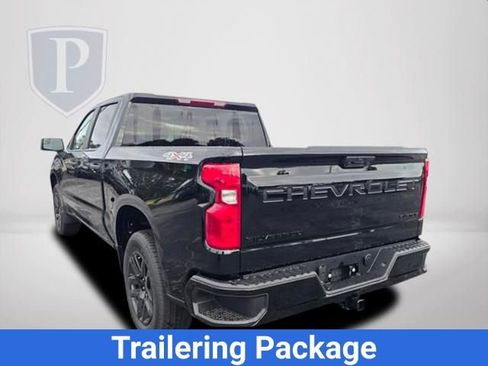 New 2026 Chevrolet Silverado 1500 Custom w/ LPO, Dark Essentials Package AWD/4WD image 9