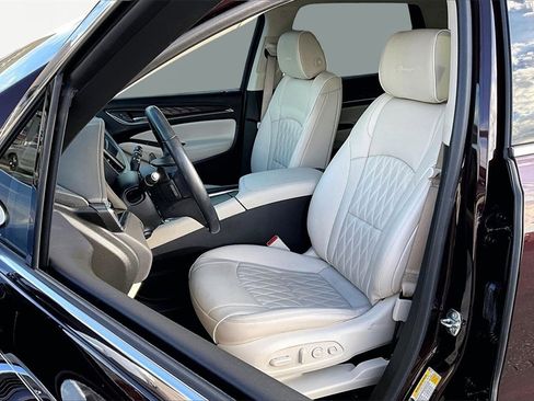 Used 2022 Buick Enclave Avenir w/ Trailering Package, 5000 lbs. image 24