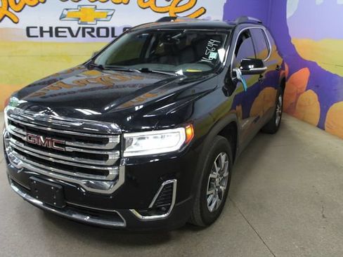 Used 2022 GMC Acadia SLT AWD/4WD image 4